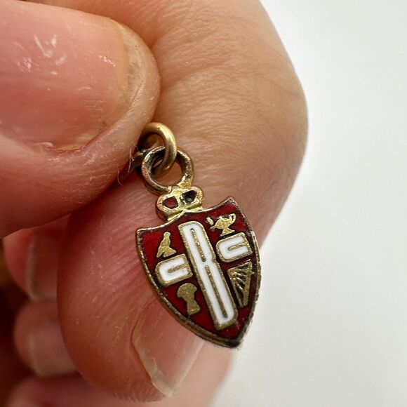 Vintage 1/20 12k GF yellow gold charm bracelet with three charms! - Picture 8 of 14